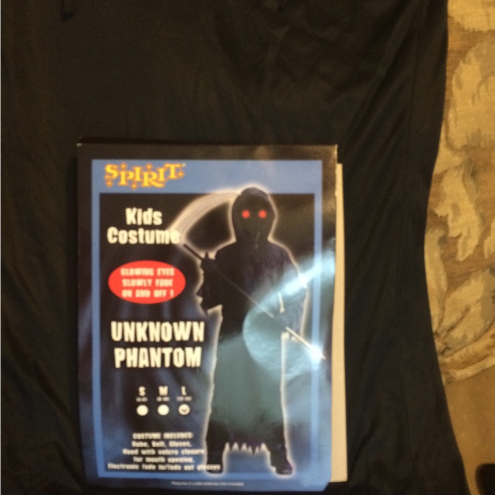 Unknown phanton Halloween costume for kids